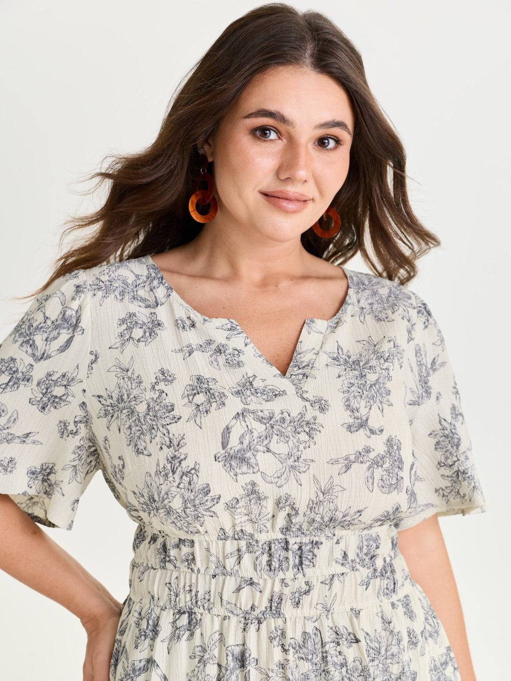Textured Shirred Cinched Waist Maxi Dress