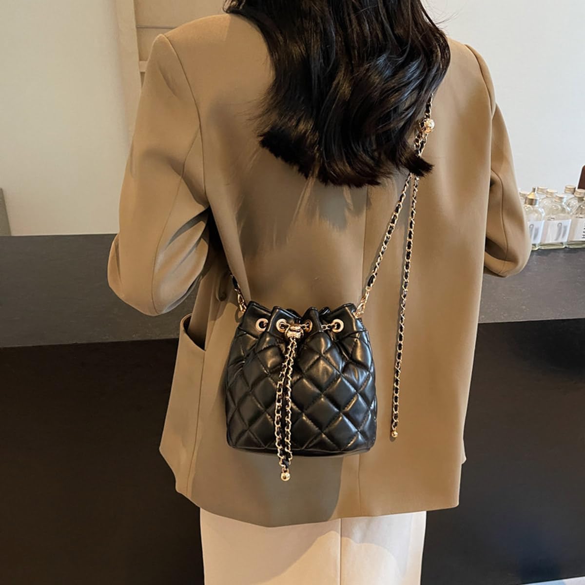 Women’s Quilted Bucket Bag Leather Chain Shoulder Purse Crossbody Handbag